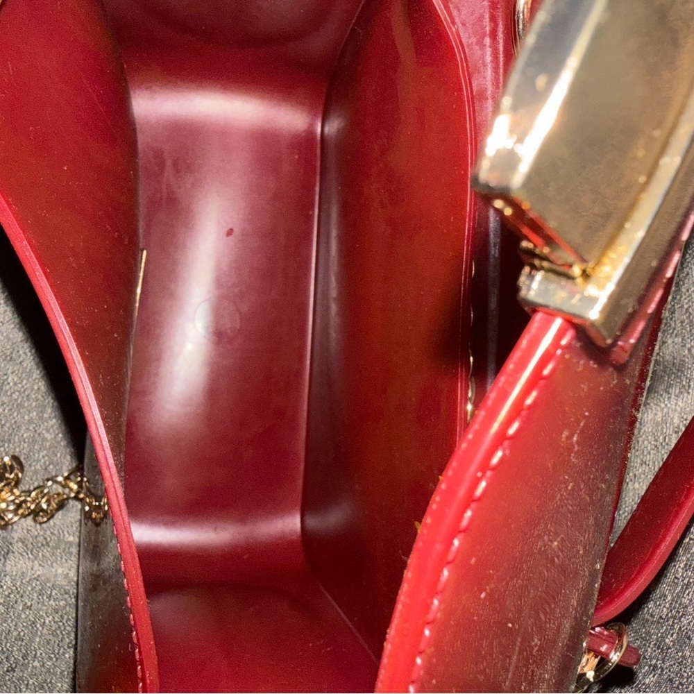 2/$25 NWOT Deluxity Red Patent Faux Leather Handbag - Picture 5 of 6